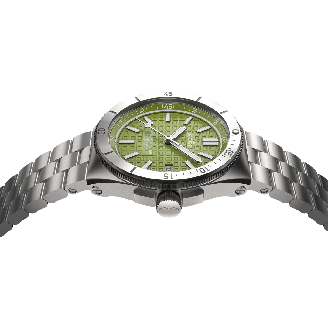 Fortis Marinemaster M-40 Woodpecker Green Block Bracelet