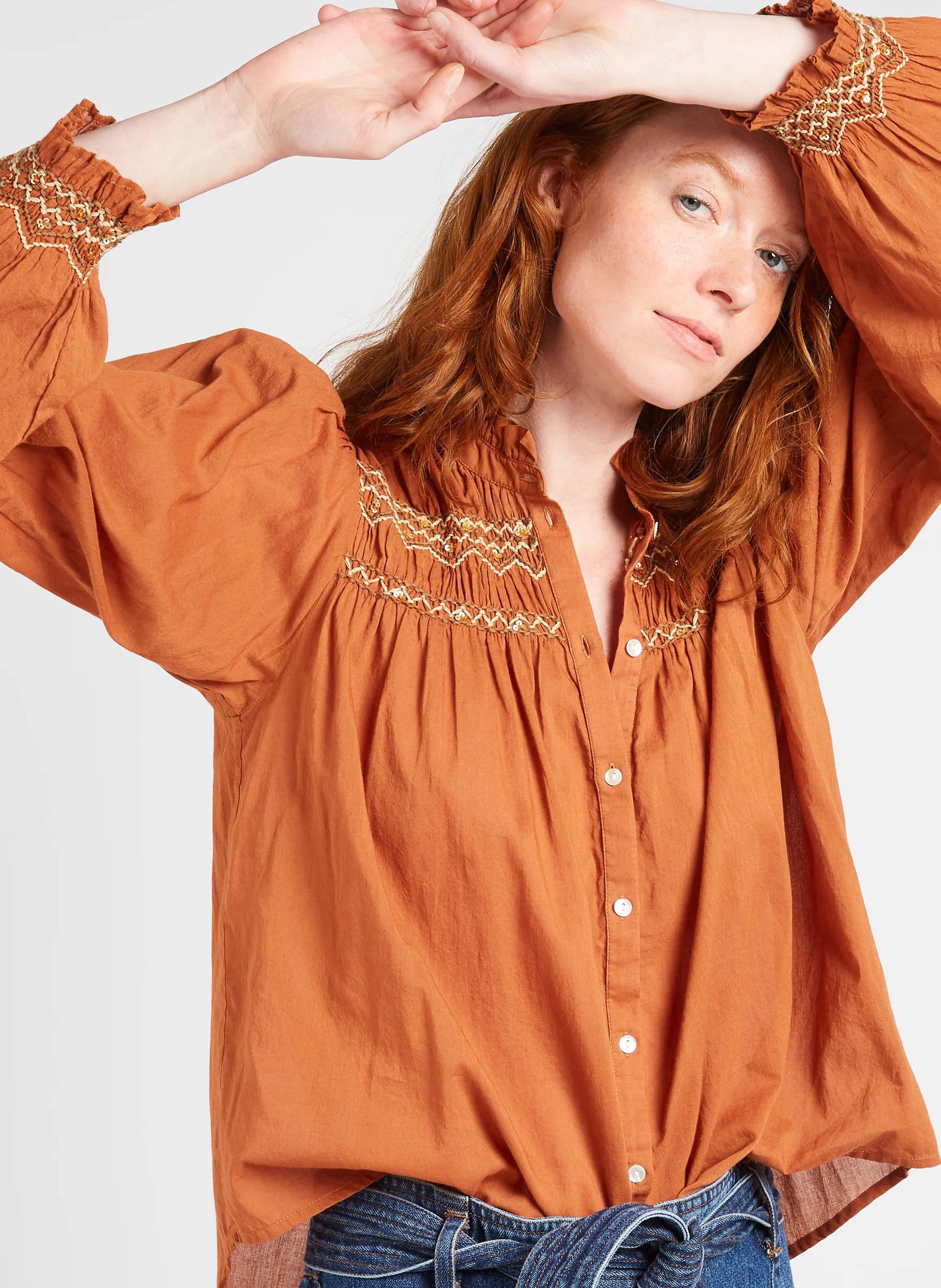 LOUISA - Blouse ample brodée en coton bio | Marron