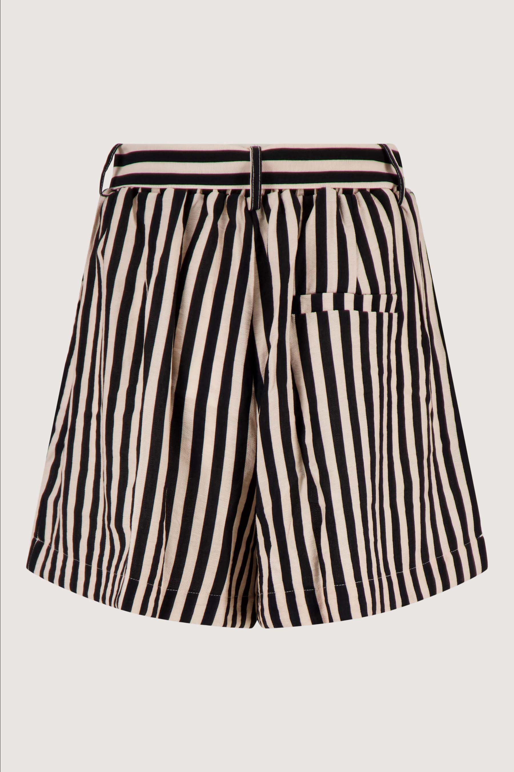 streep short met riem