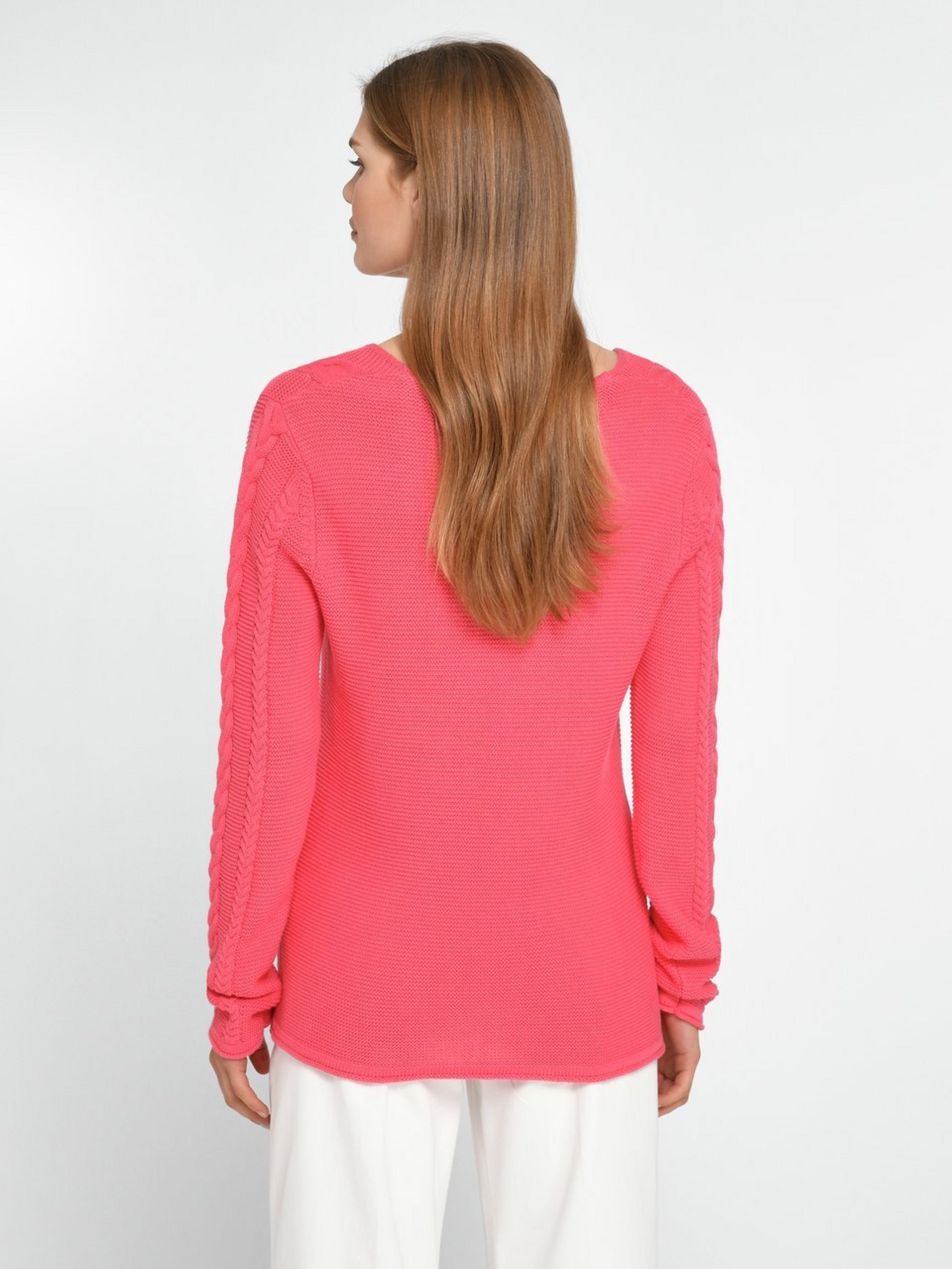 V-Pullover