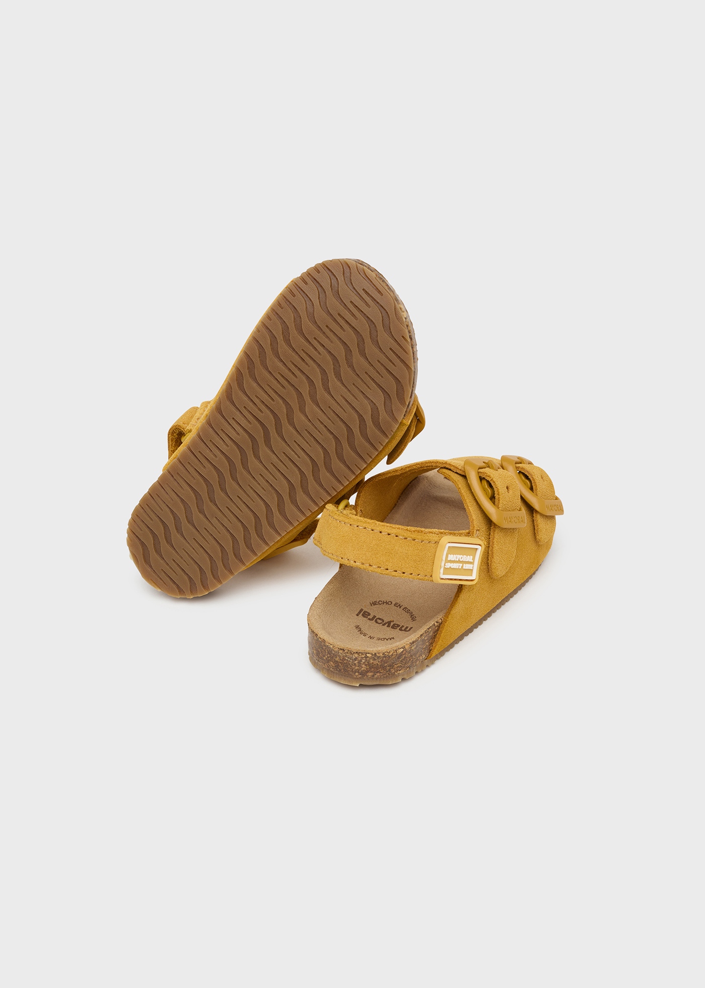 Sandália de couro com fivelas e velcro para bebê
