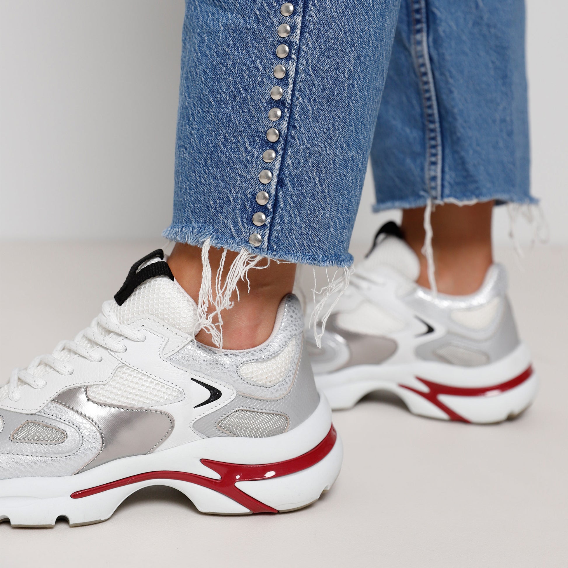 VIA VAI grijze dames sneakers Vesper Due