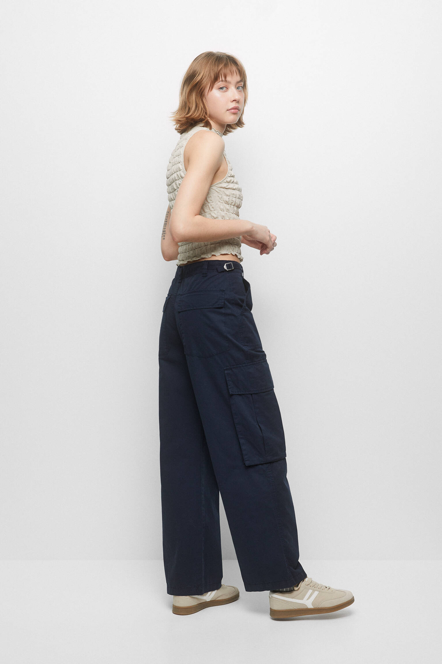 Calça cargo ajustável - azul marinho