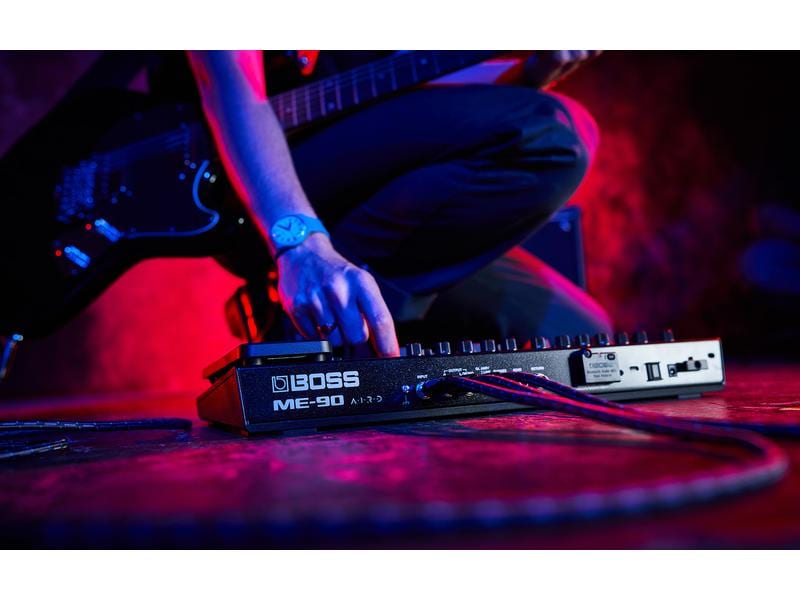 BOSS Effektgerät ME-90 Erstellen Sie professionelle Sounds im Handumdrehen