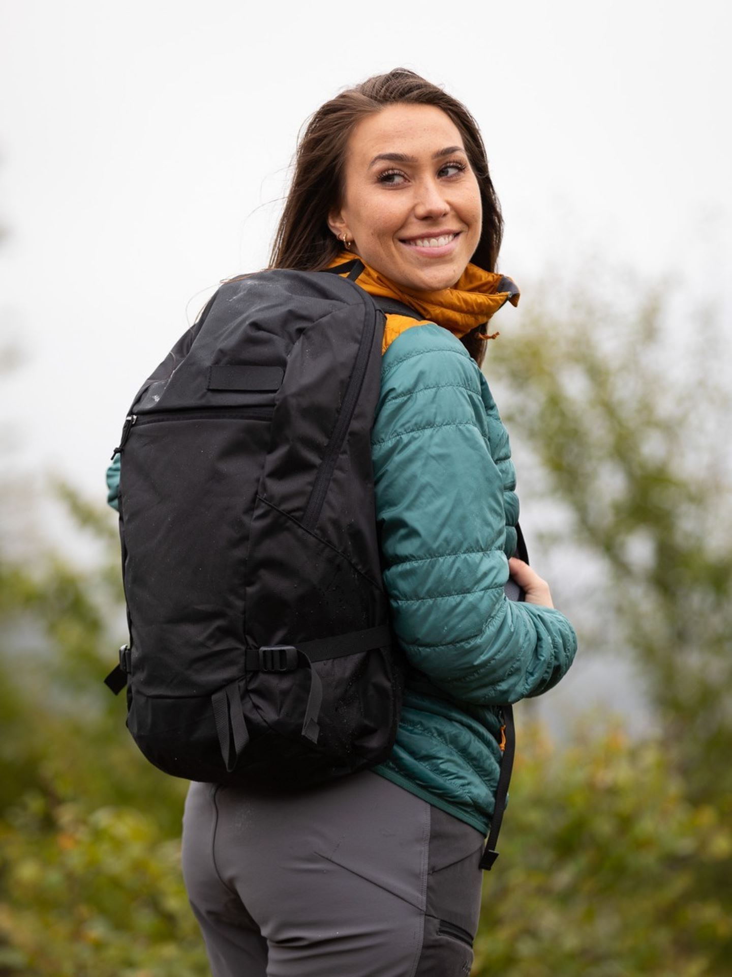 Hugger 25L