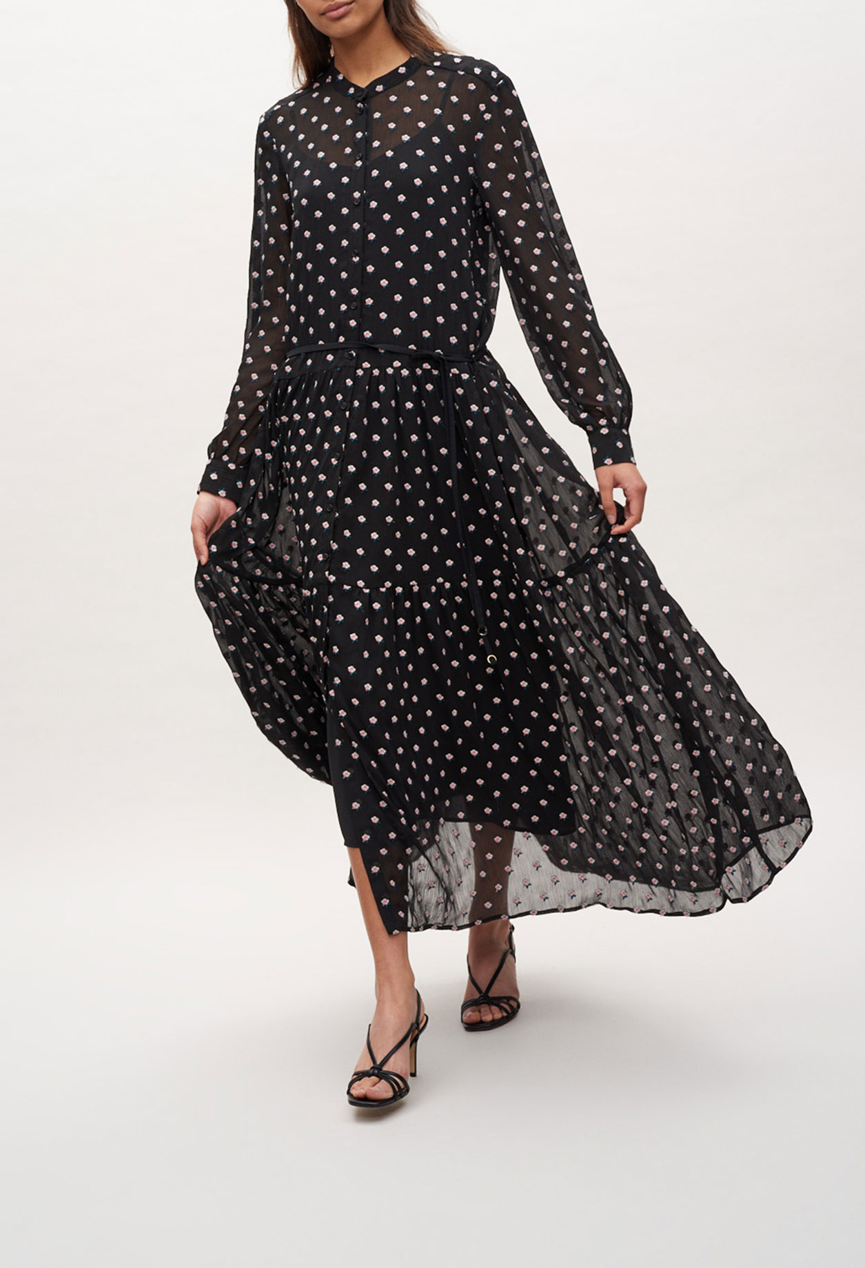 Robe longue &agrave; fleurs