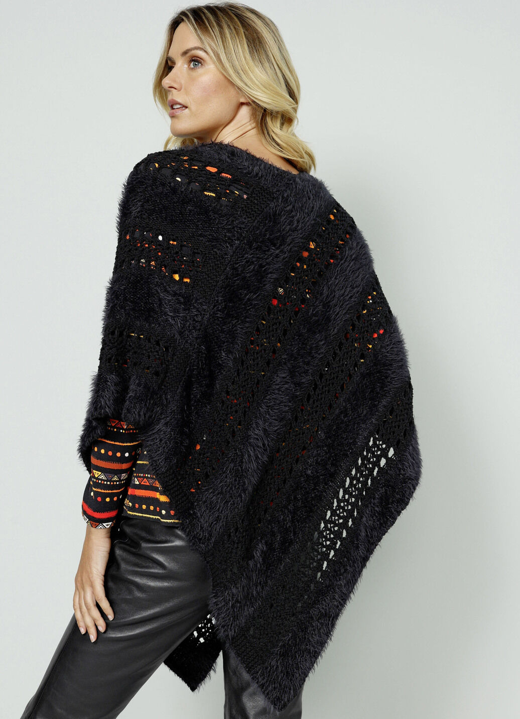 Poncho in Garnmix