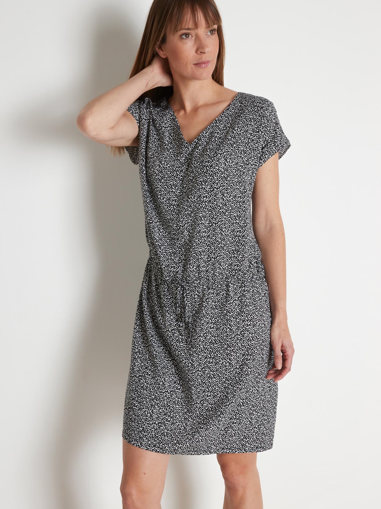 Robe 3 trous tissu fluide