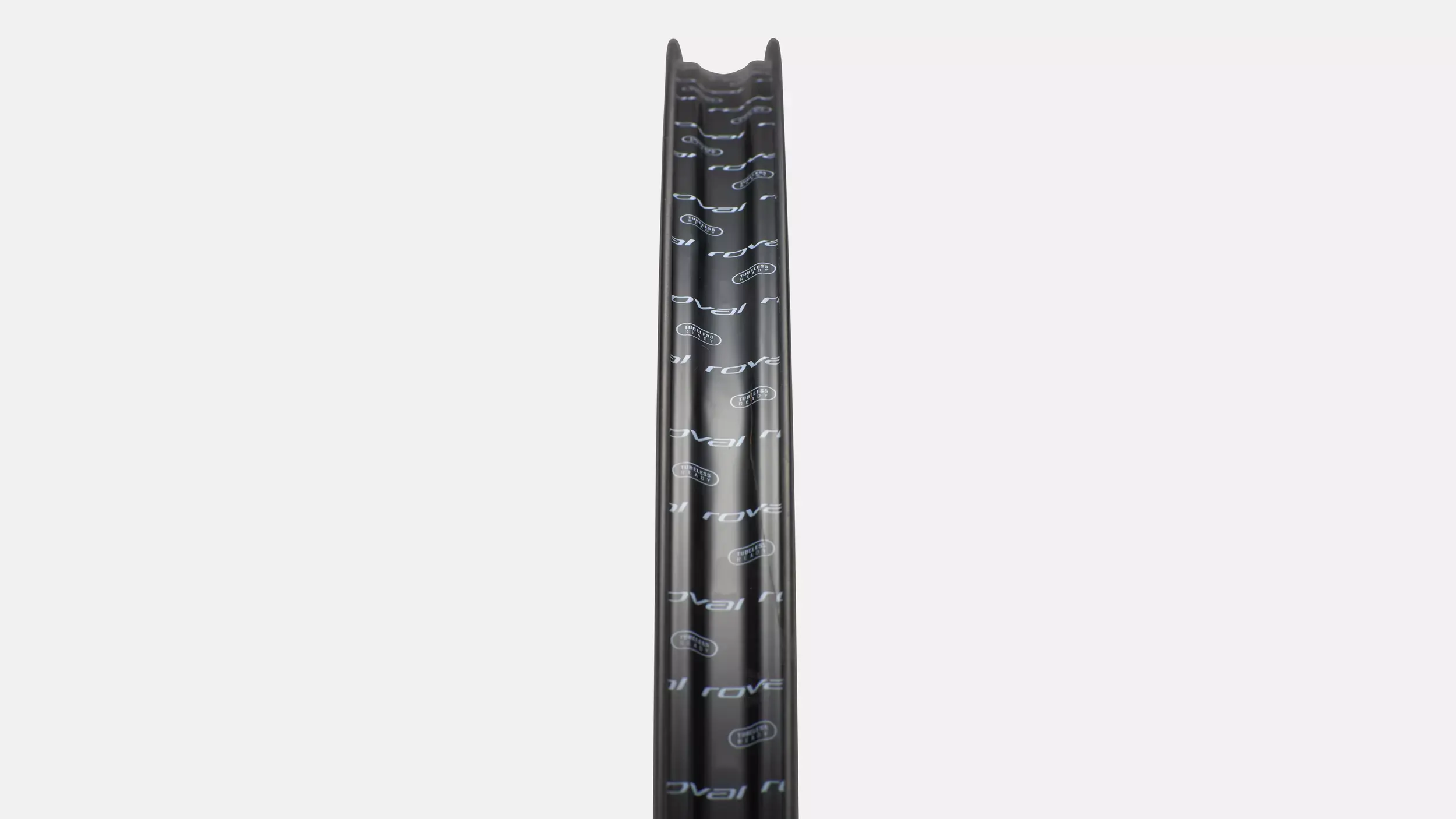 Roval Alpinist CL II Carbon Tubeless Disc Race Voorwiel Carbon/Zwart