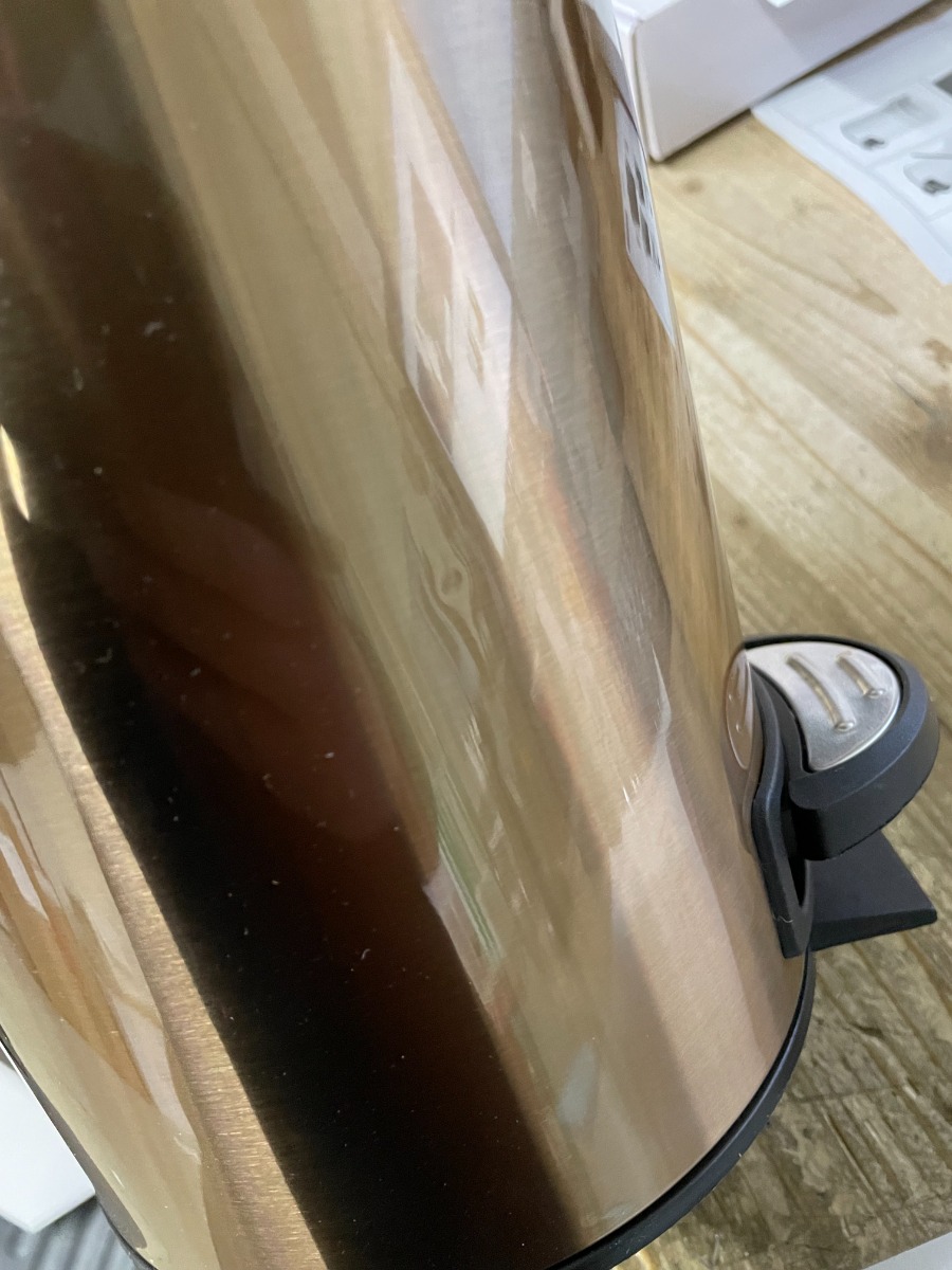 SCHADEMODEL: Wenko Leman afvalemmer 3 liter RVS koper