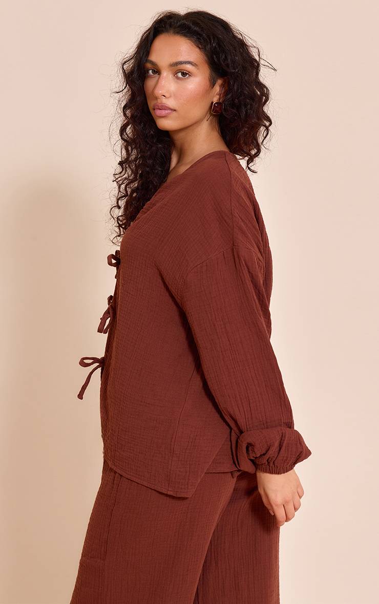 Marron Foncé Chemise Texturée Effet Gaze À Nouer Devant