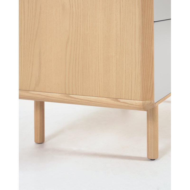 Table de chevet Anielle en bois massif et placage de frêne 50 x 58,4 cm
