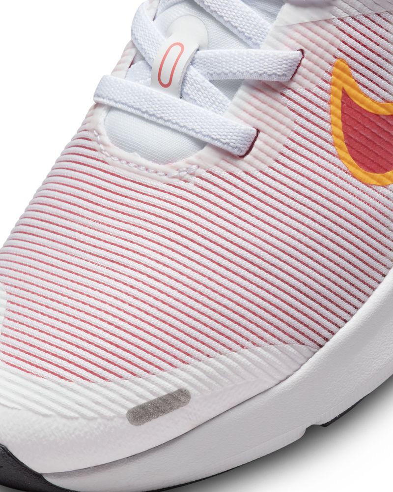 Chaussures Nike Downshifter 12 Blanc & Rose pour enfant