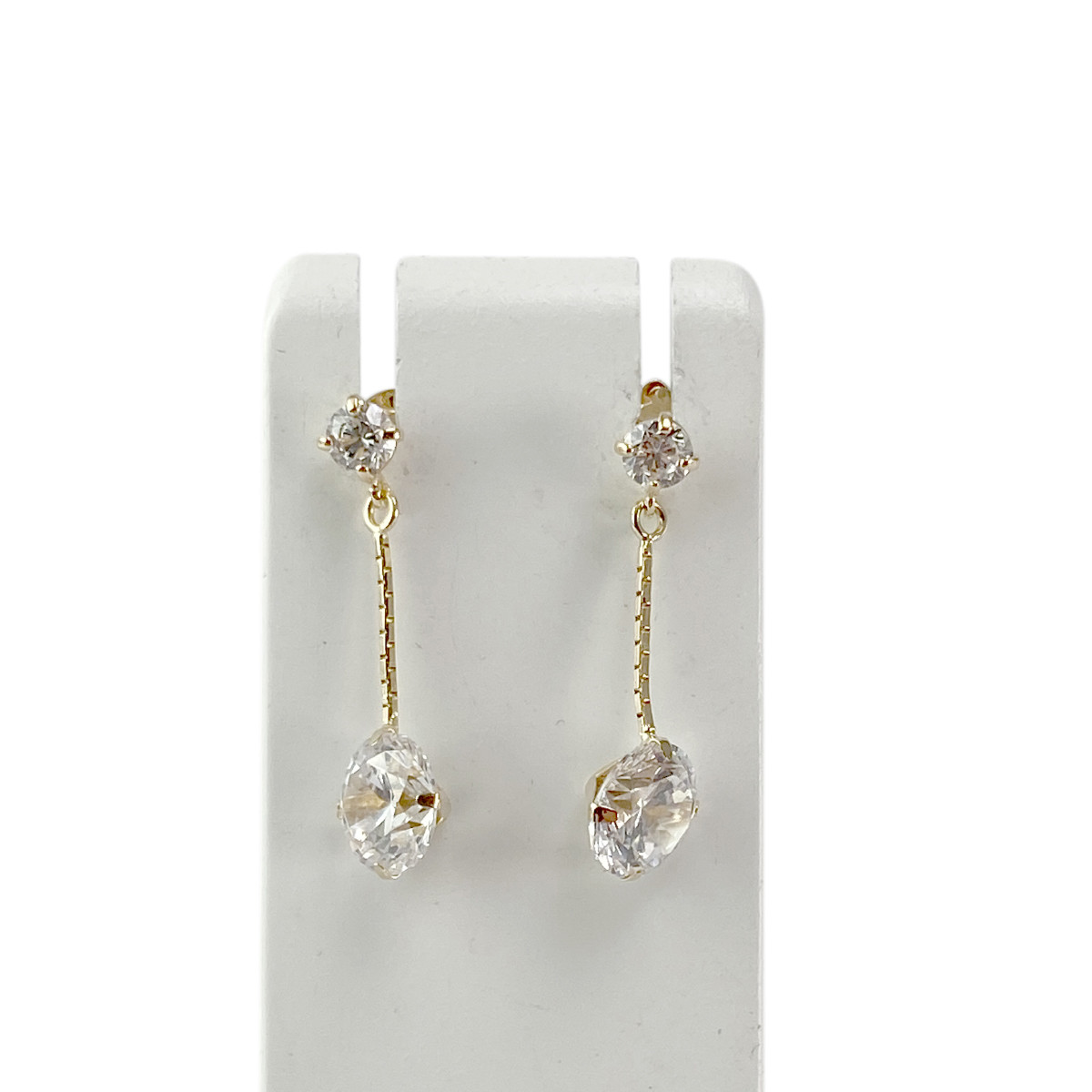 Boucles d'oreilles d'occasion or 750 jaune zirconias