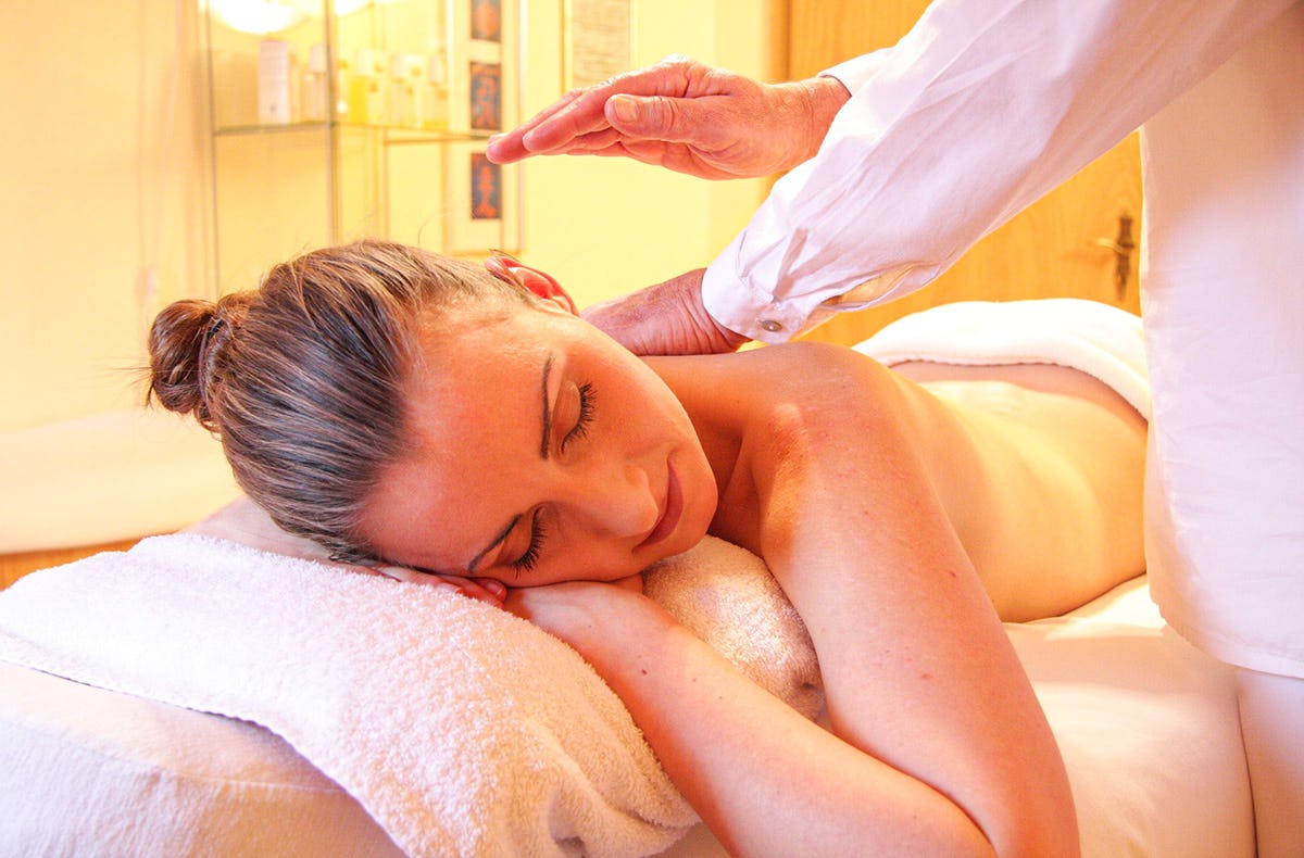 Lomi Lomi Massage Wiesbaden (60 Min.)