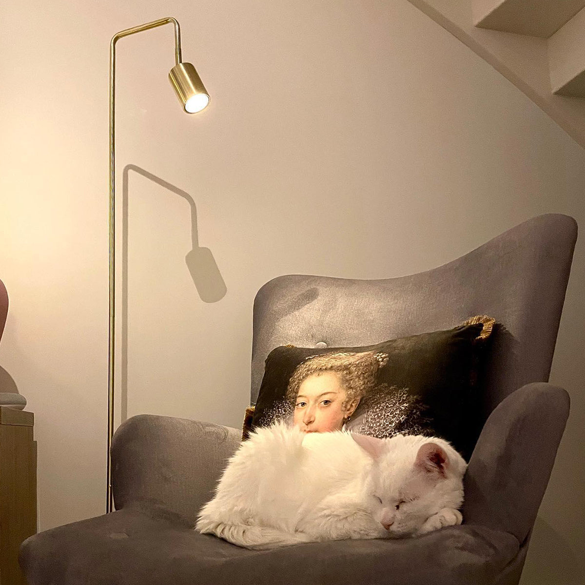 QAZQA Moderne vloerlamp messing verstelbaar - Java