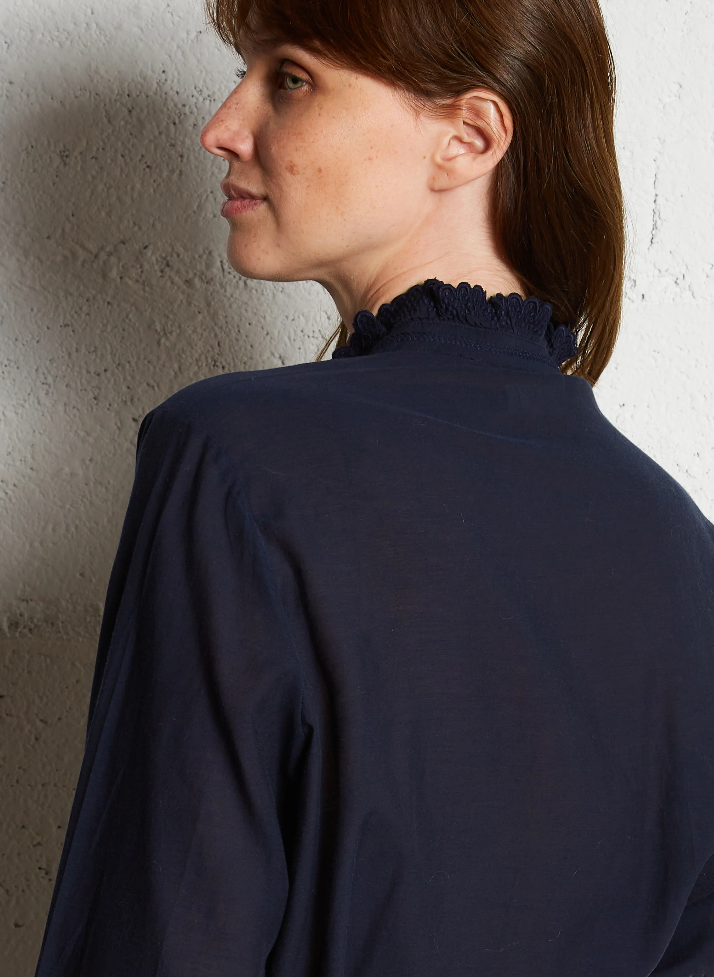 ETHEL - Blouse droite brodée en coton mélangée | Bleu