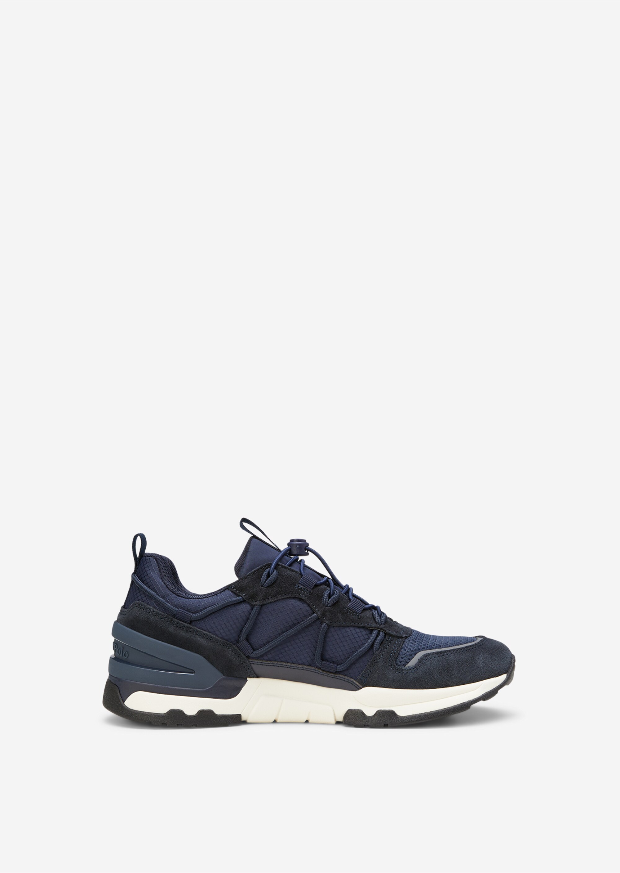 Sneaker aus abwechslungsreichem Material-Mix