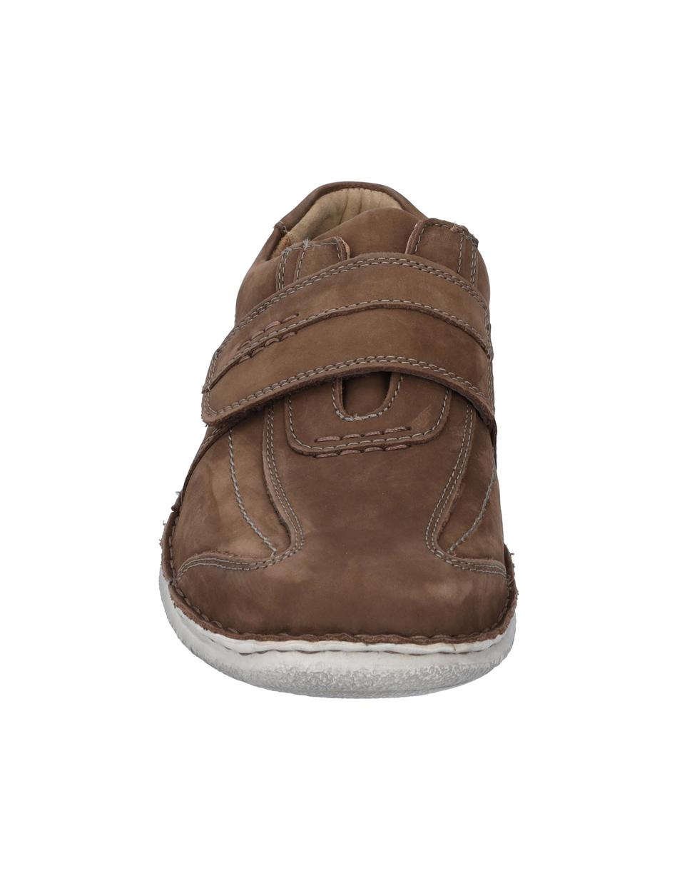 Slipper Alec, castagne