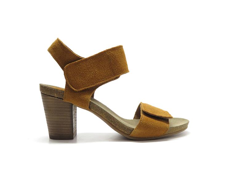 AQA Shoes A8385 velour cognac