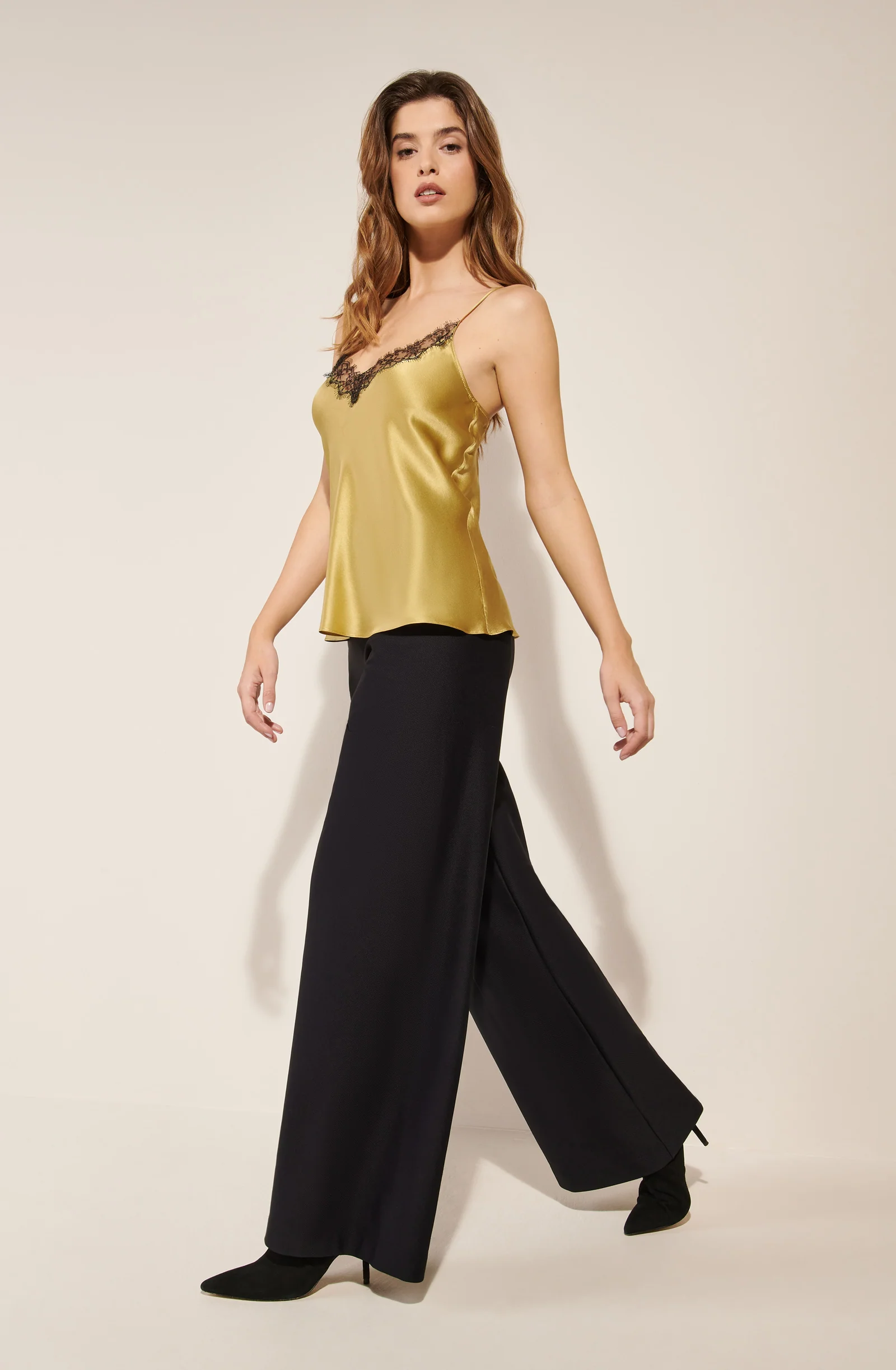 tilda Top en soie bronze et décolleté dentelle Bronze