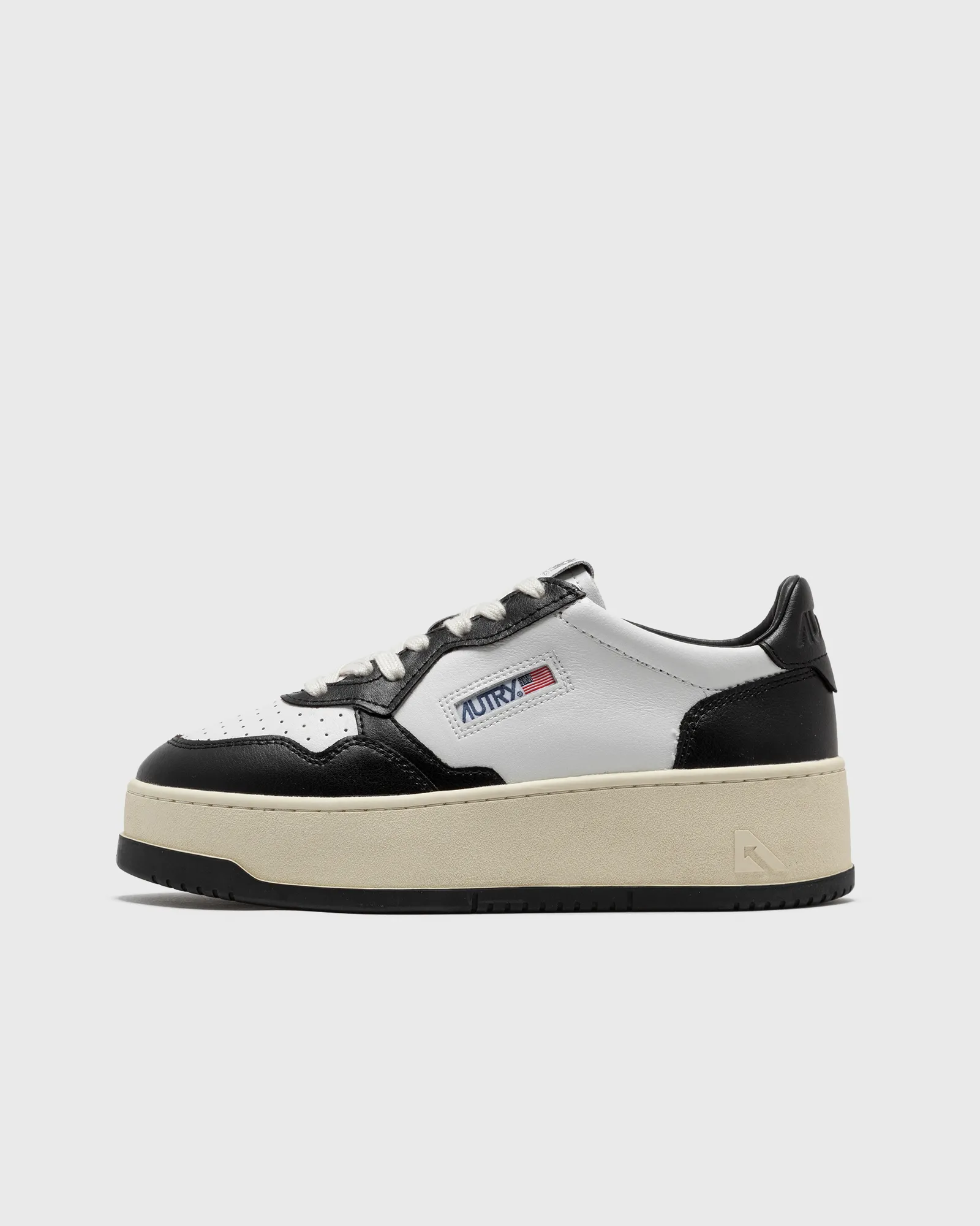 Autry Action Shoes PLATFORM LOW WOM