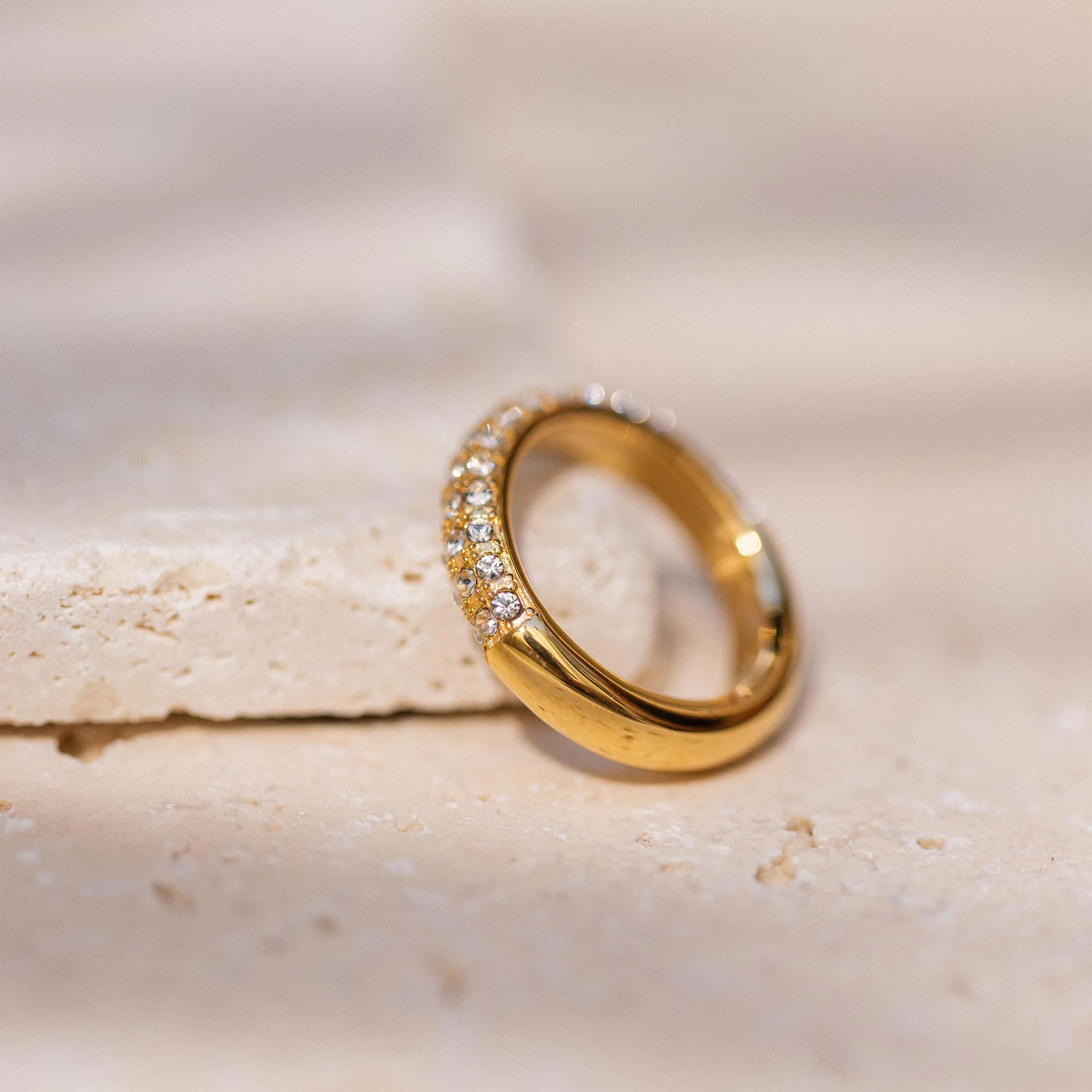Bright Glitter Ring - PURELEI