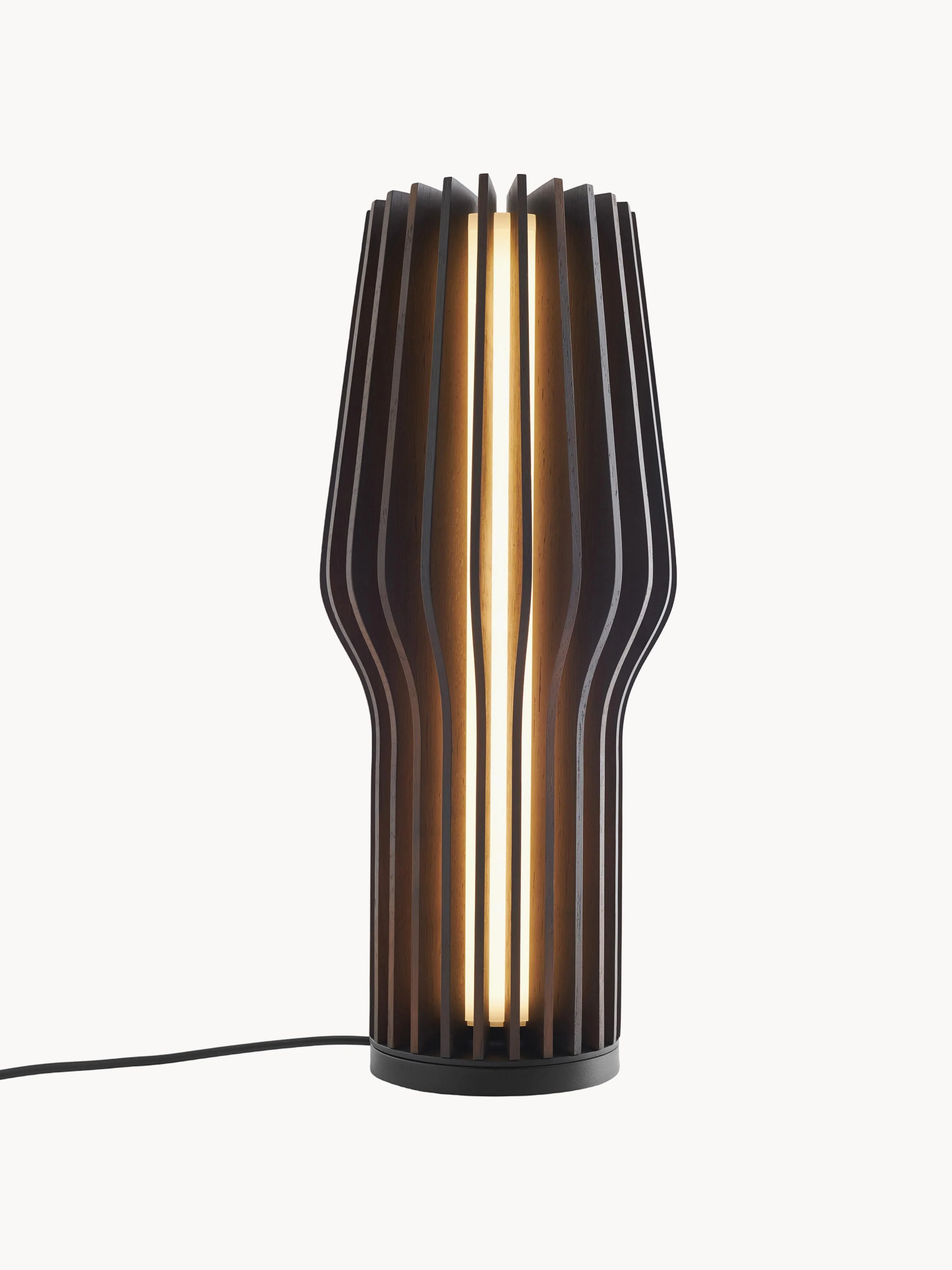 Kleine mobiele LED-tafellamp Radiant, dimbaar