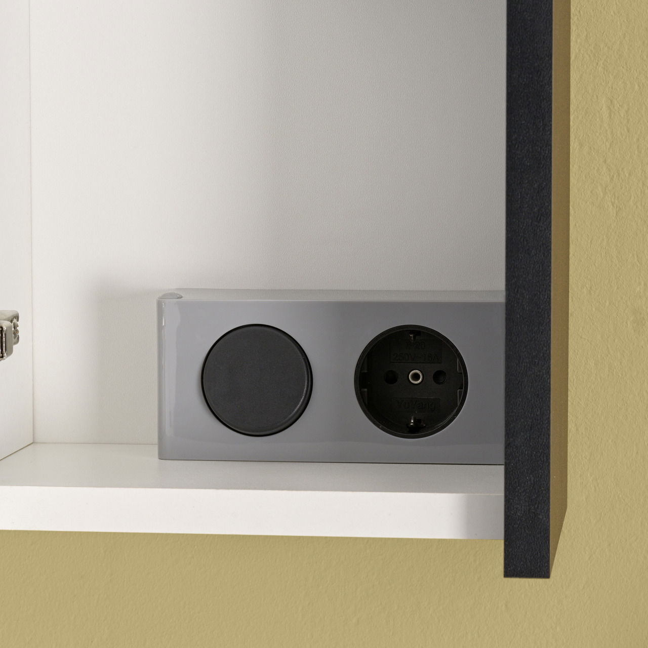 Stylife Spiegelschrank INOVA