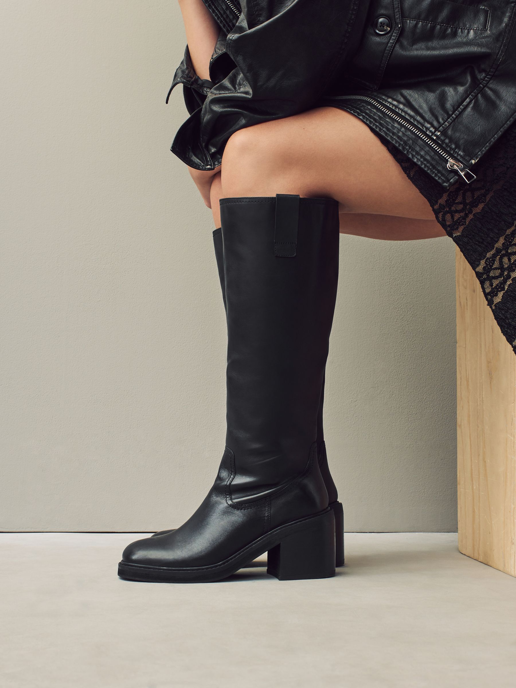 Zwart leer - Square Toe Chunky Knee High Boots