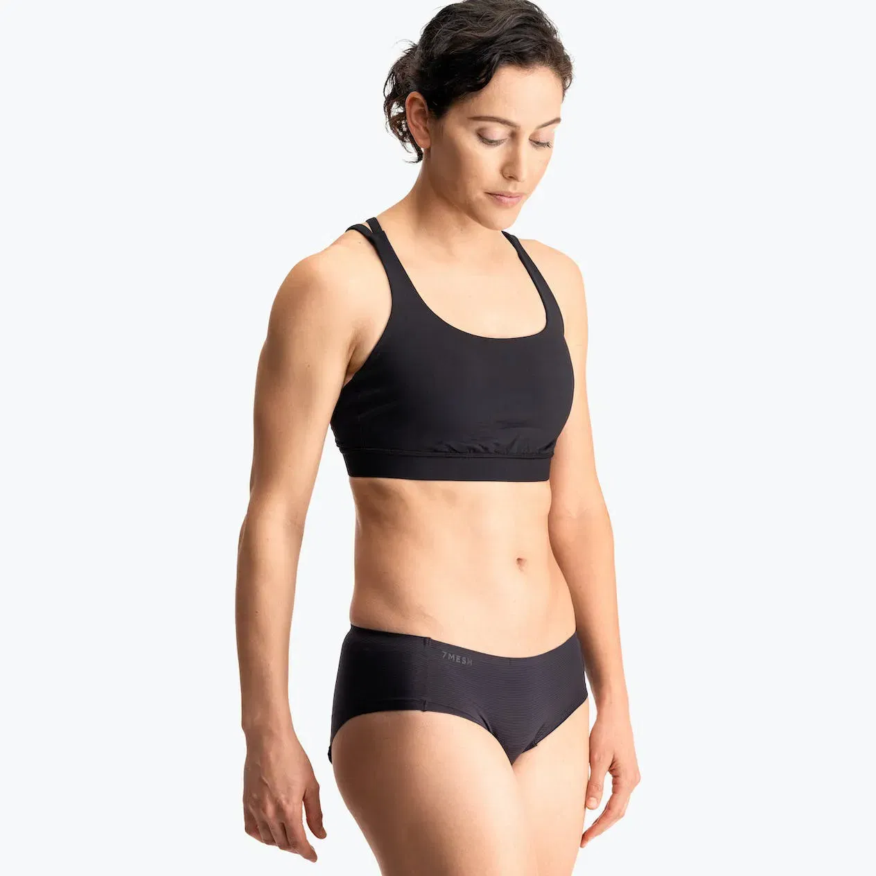 7mesh Foundation Brief W's