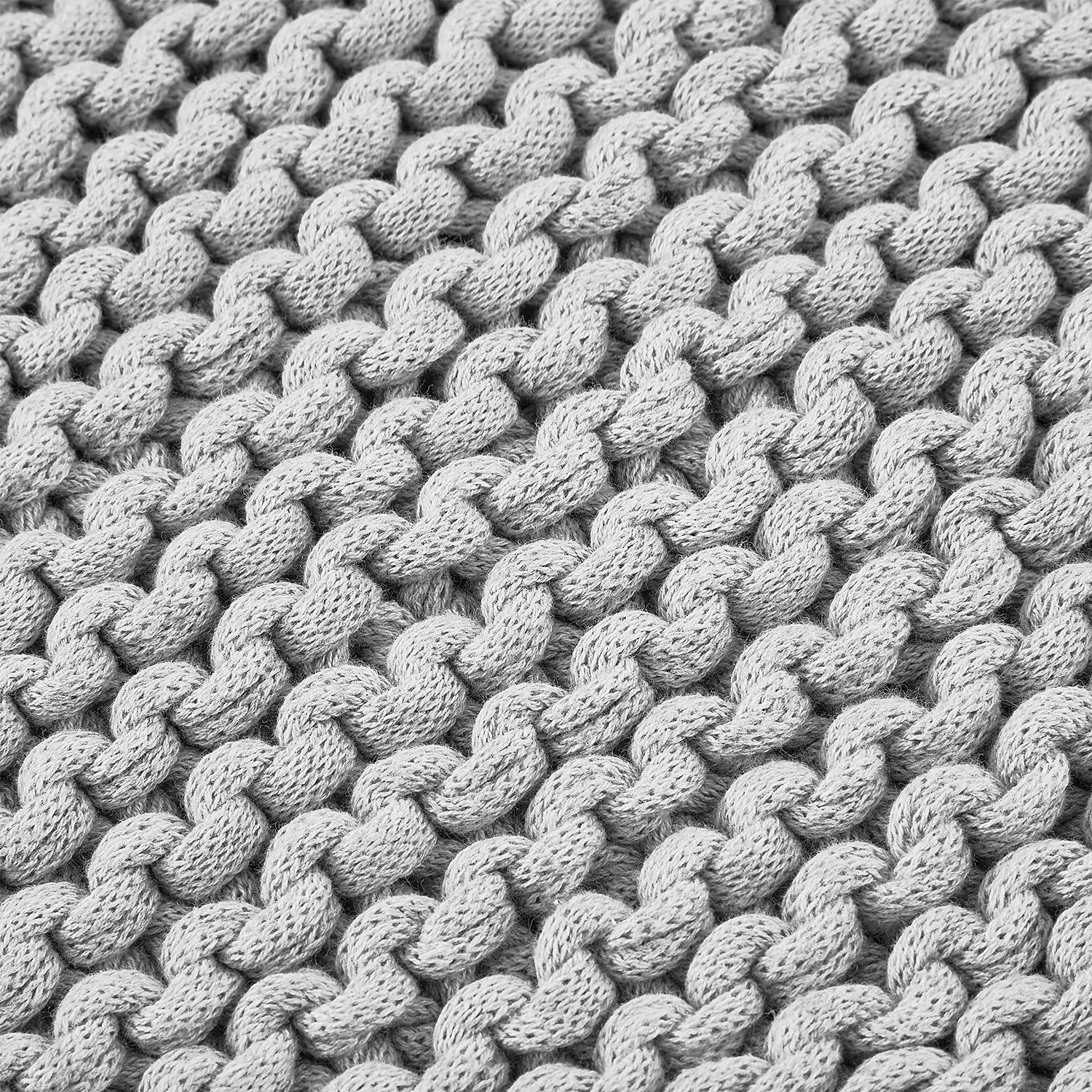 SOFT NEEDLE Kissen