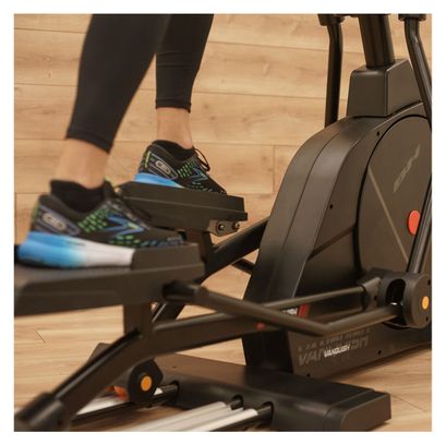 Vélo Elliptique BH Vanquish Multimedia - Kinomap et Zwift - inertie 35kg - foulée 51cm - moniteur multimedia