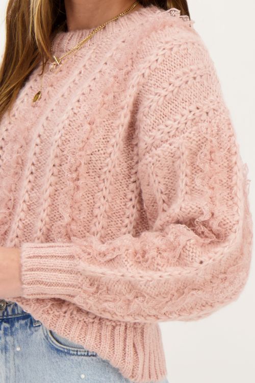 Roze kabeltrui met kant