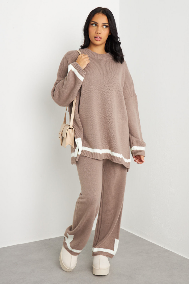 Ensemble 2 pièces pull + pantalon beige foncé et blanc