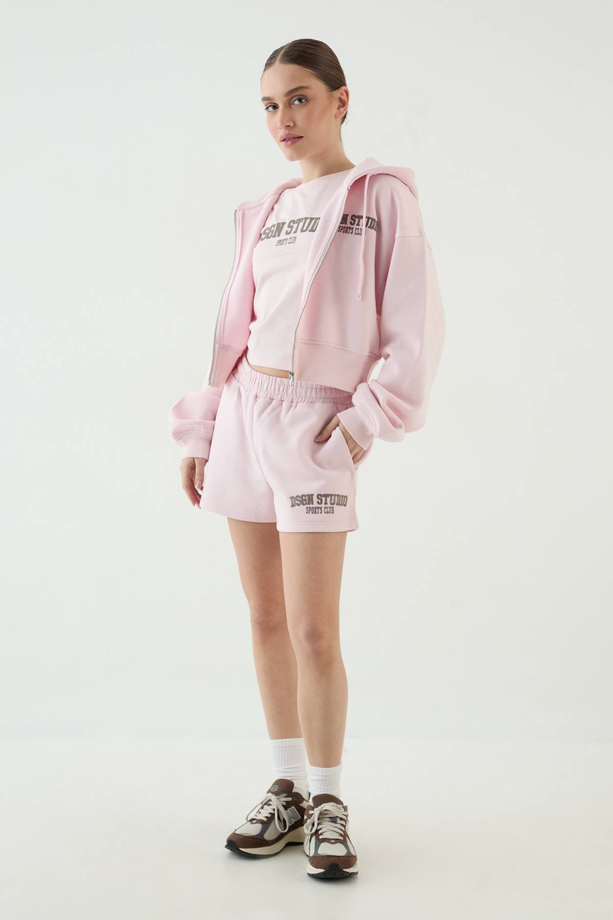 Short De Jogging Coupe Ample Avec Appliqué Dsgn Studio