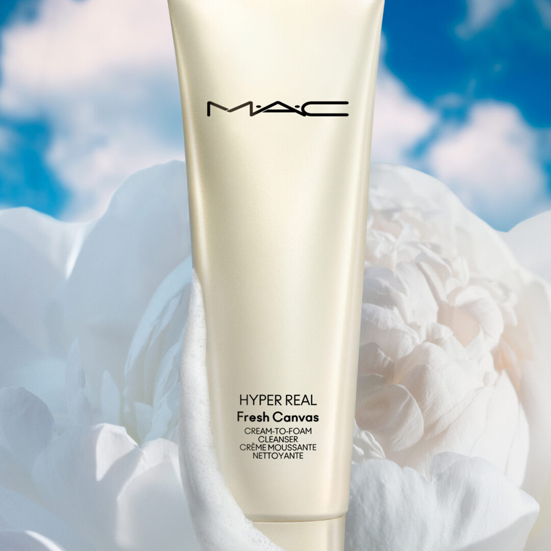 MAC HYPER REAL FRESH CANVAS CREAM-TO-FOAM CLEANSER - 30ml