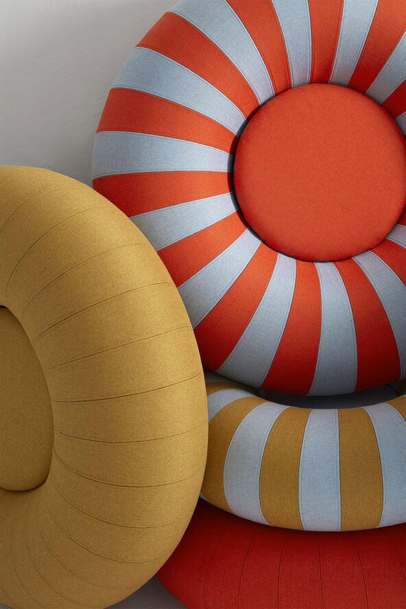 Studio About FLOAT, SMALL, OCHRE/RED