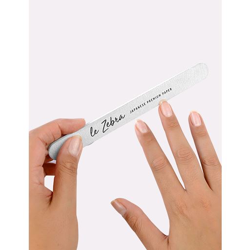 Le Mini Macaron Le Zebra Nail File