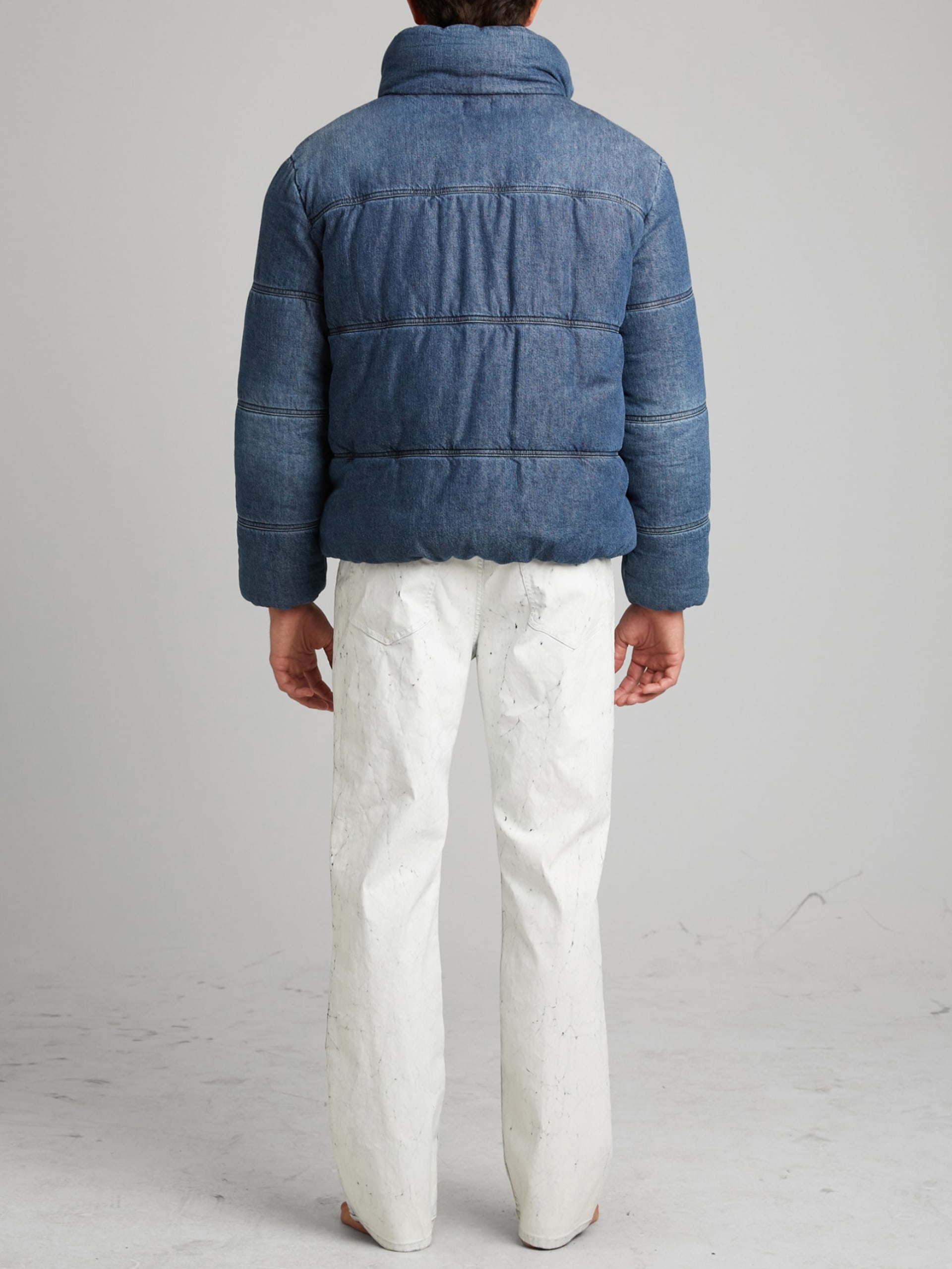 Jaqueta puffer jeans