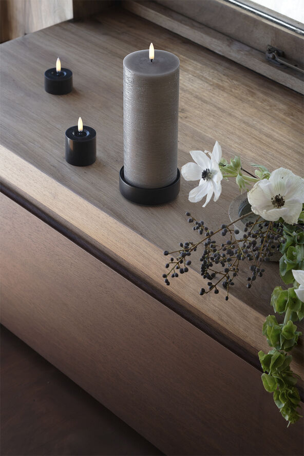 Uyuni Light Candleholder pillar, Matte black, 9x3 cm Matte black