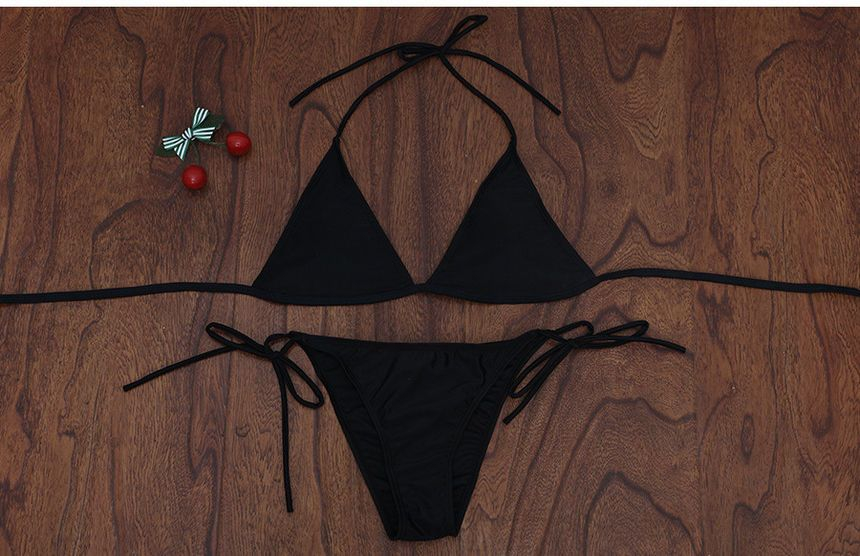 Hipper - Set: Halterbikini + zelfstrikbaar broekje