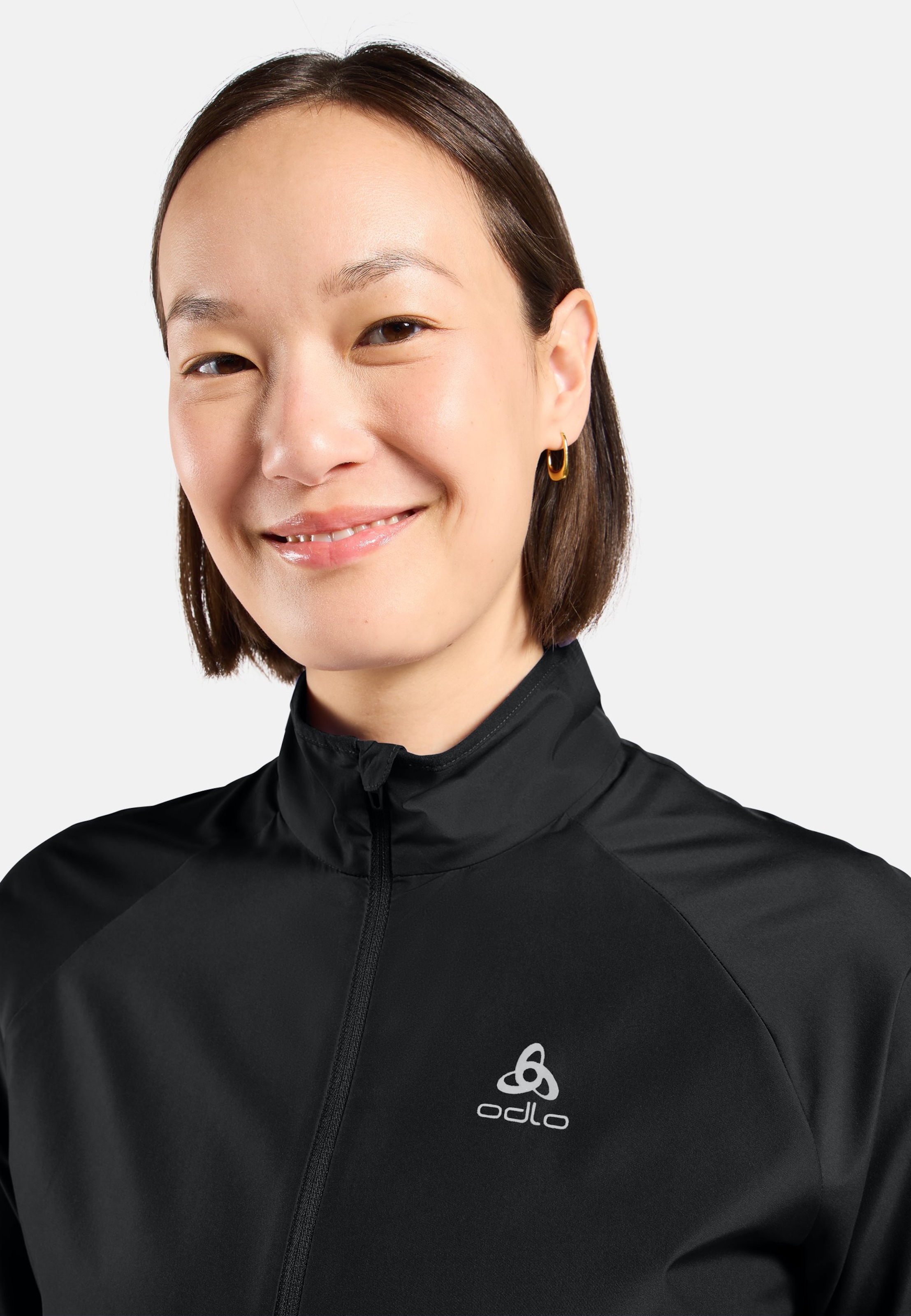 Essentials Light Laufjacke in black