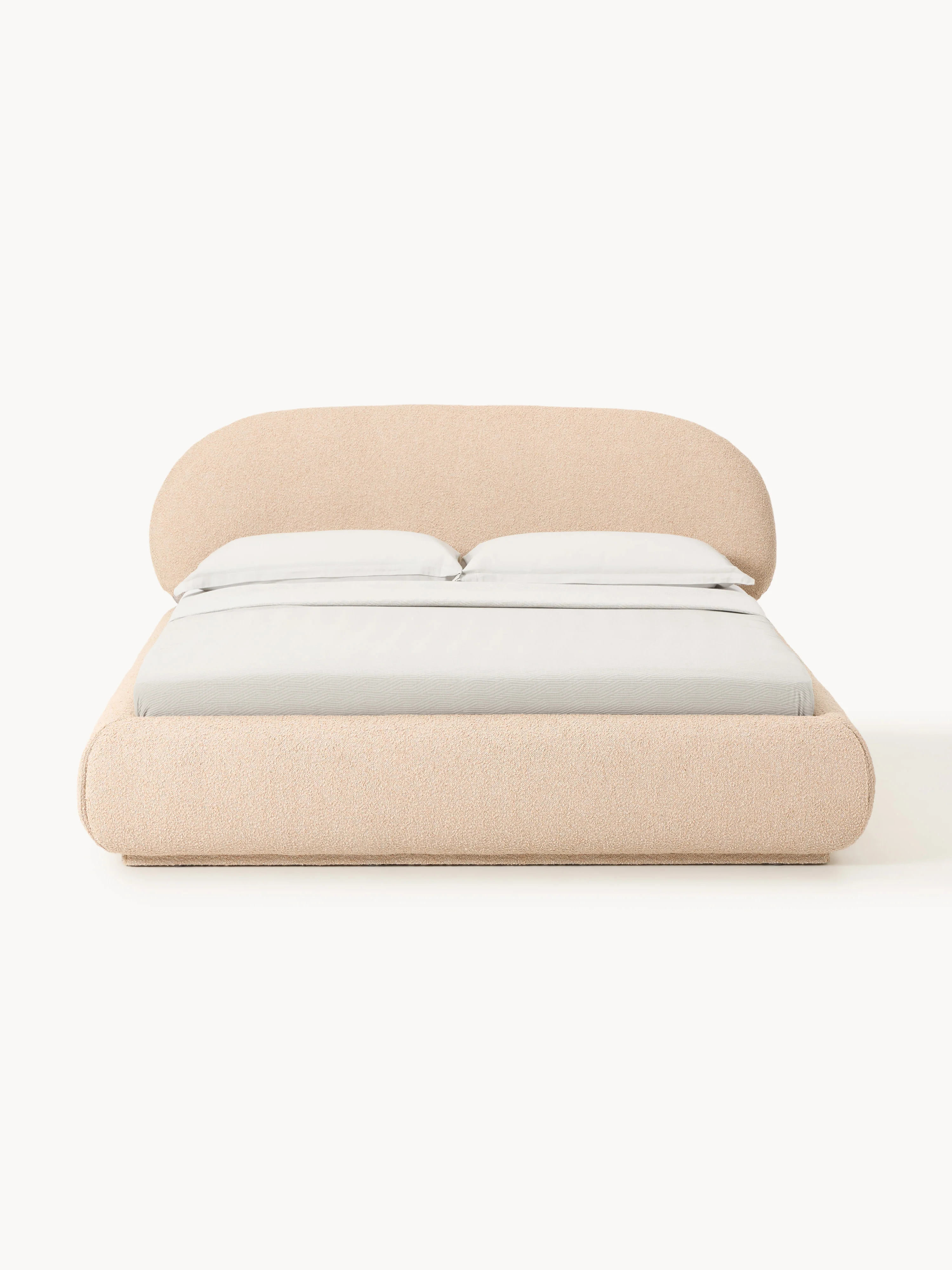 Bouclé gestoffeerd bed Alba