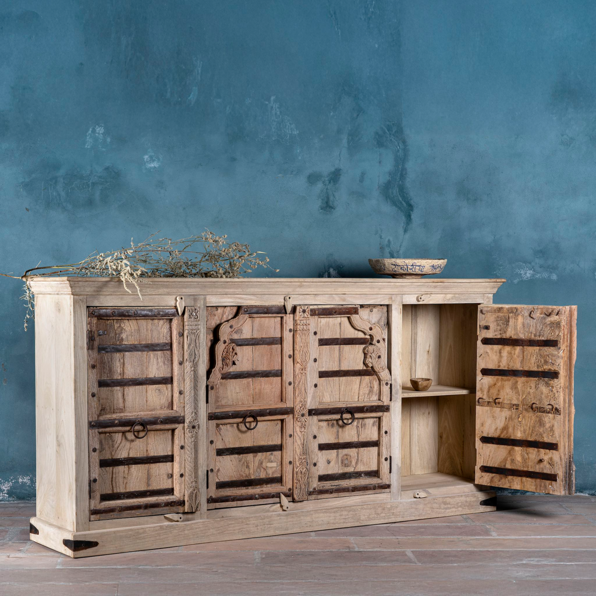 Uniek Dressoir Laya #1