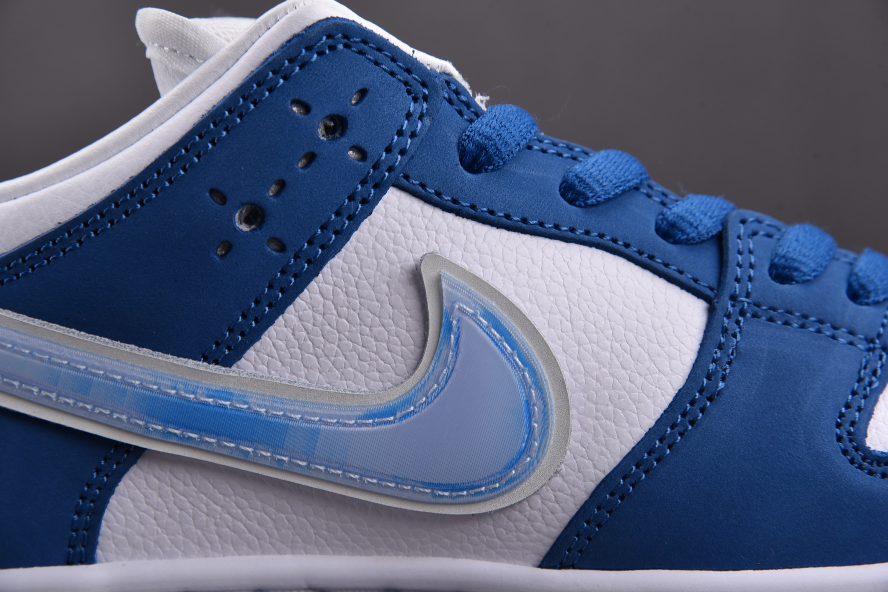 Nike SB Dunk Low Born x Raised One Block At A Time