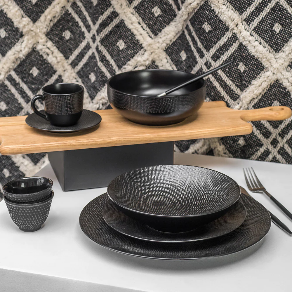 Grande assiette creuse Vesuvio noir 25 cm (lot de 6) Table passion