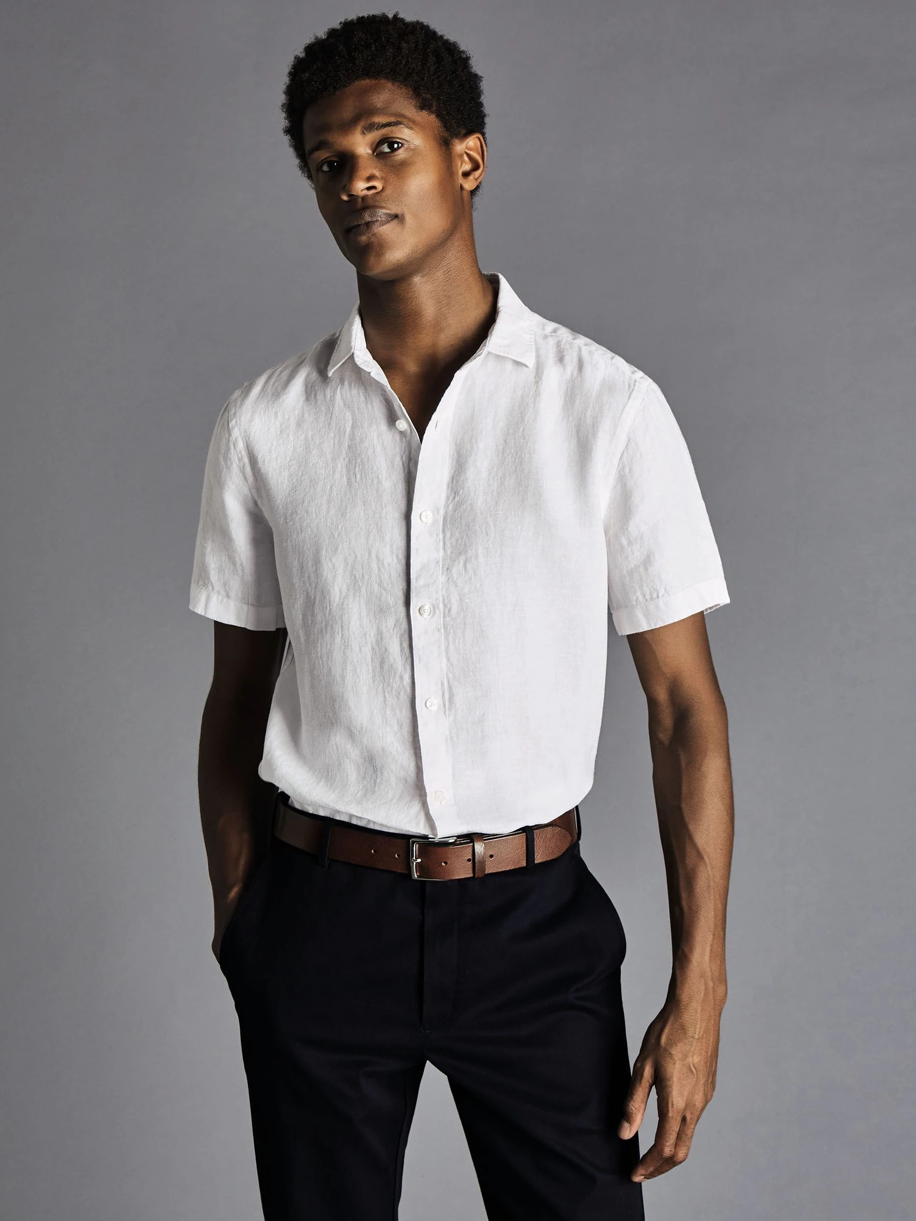Charles Tyrwhitt - Slim-fit overhemd van zuiver linnen in effen kleur en met korte mouwen van 100% linnen
