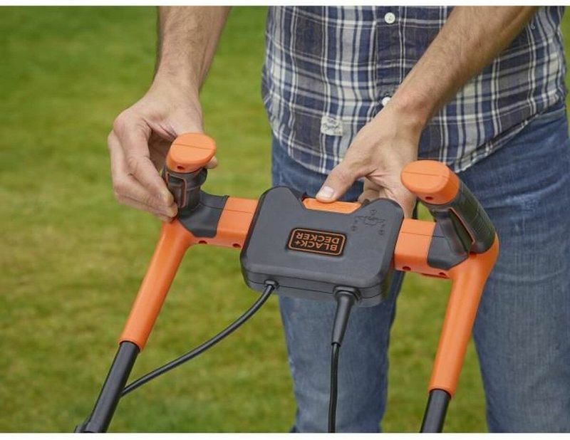 BLACK+DECKER BEMW481BH Grasmaaier - 1800W - 42cm - Inclusief 50L Opvangbak