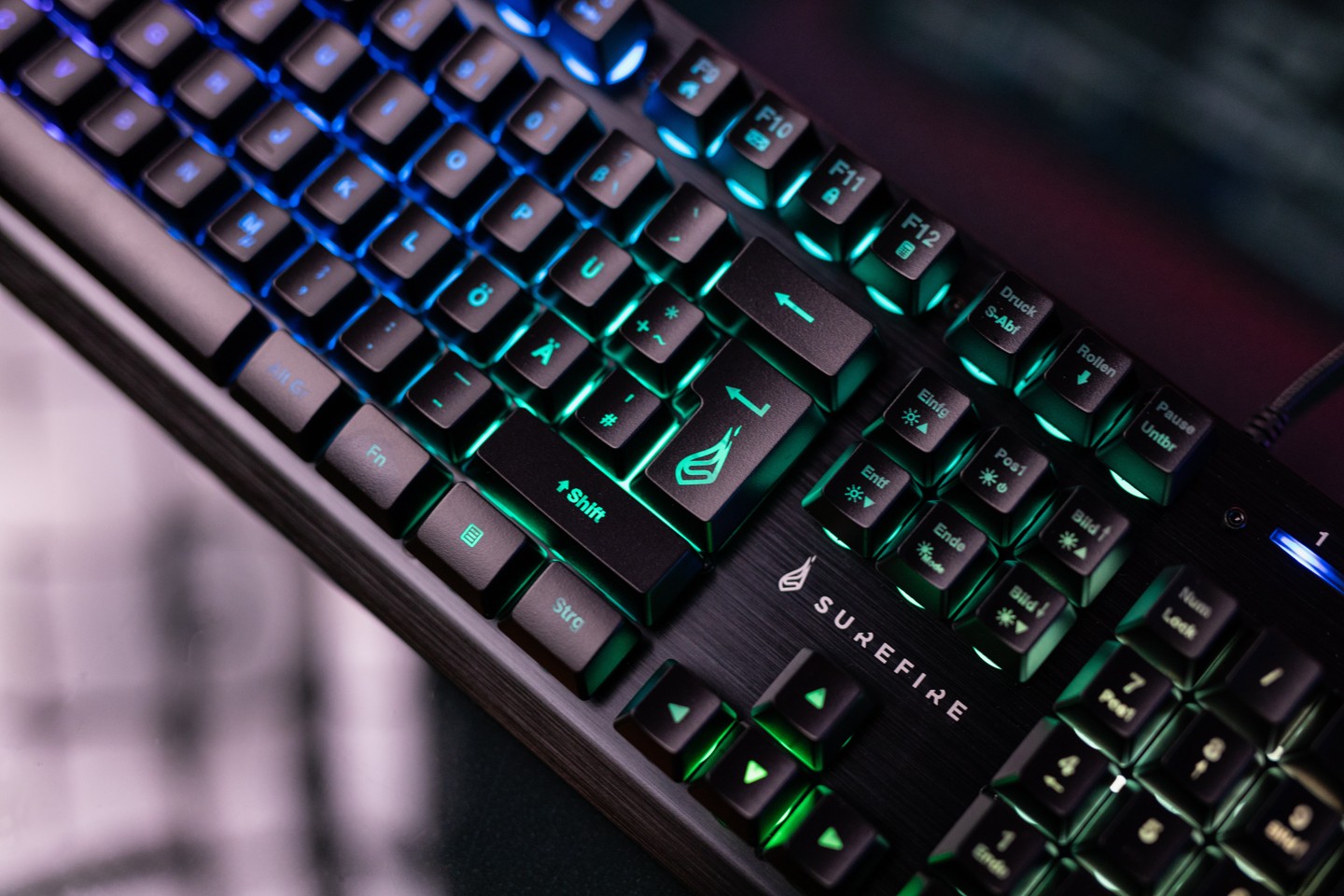 SUREFIRE - KingPin X2 Metal Gaming RGB Keyboard QWERTY Nordic